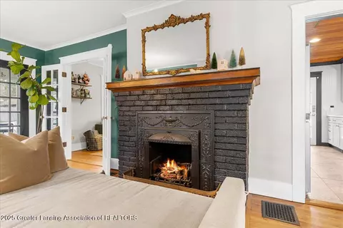 1016 Smith Ave, Lansing, MI 48910 photo 11