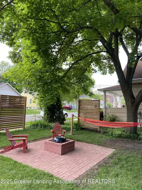 1016 Smith Ave, Lansing, MI 48910 photo 32