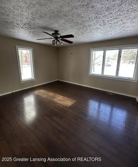 Living - 700 Hickory Ln, Williamston, MI 48895 photo 2 of 2