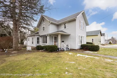 542 E Main St, Springport, MI 49284 photo 2