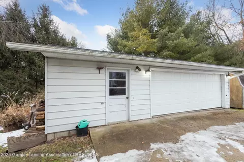 542 E Main St, Springport, MI 49284 photo 40