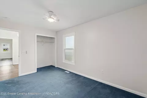 Bedroom - 1801 N Sutton Rd, Jackson, MI 49202 photo 5 of 10