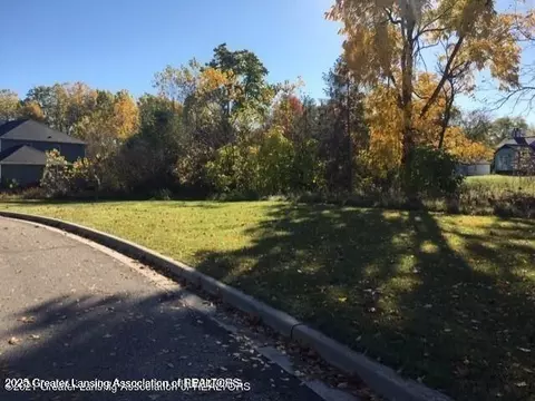 2127 Isaac Ln, East Lansing, MI 48823