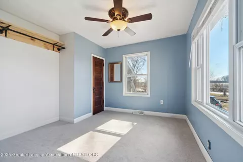 Bedroom - 2614 E Walker Rd, Saint Johns, MI 48879 photo 2 of 4