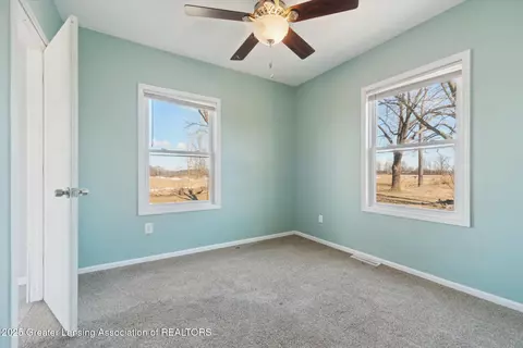Bedroom - 2614 E Walker Rd, Saint Johns, MI 48879 photo 4 of 4