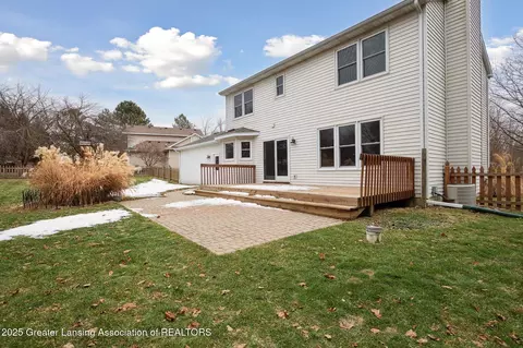 Exterior - 745 Tanbark Dr, Dimondale, MI 48821 photo 6 of 8