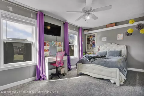 Bedroom - 11700 Rachel Ln, Dewitt, MI 48820 photo 1 of 8