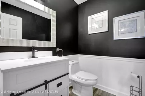 Bath - 11700 Rachel Ln, Dewitt, MI 48820 photo 1 of 5