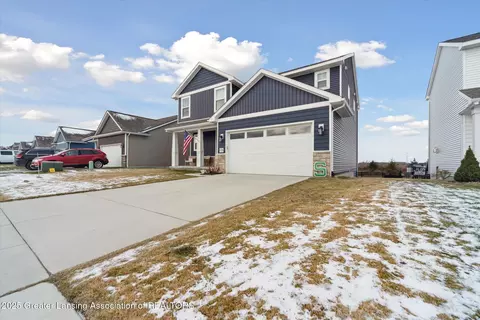 135 Barnsley Dr, Howell, MI 48843 photo 2
