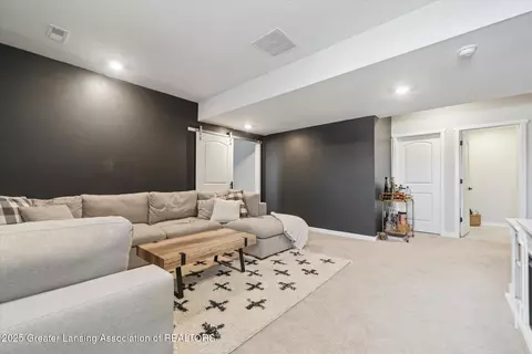 135 Barnsley Dr, Howell, MI 48843 photo 39