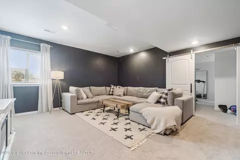 135 Barnsley Dr, Howell, MI 48843 photo 37
