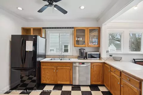 Kitchen - 2005 Forest Ave, Lansing, MI 48910 photo 1 of 5