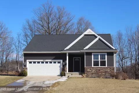 887 John Finner Ln, Eaton Rapids, MI 48827
