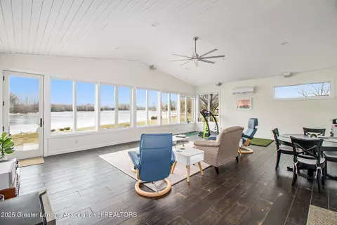 921 Riverview Dr, Alma, MI 48801 photo 24