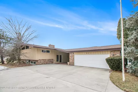 921 Riverview Dr, Alma, MI 48801 photo 7