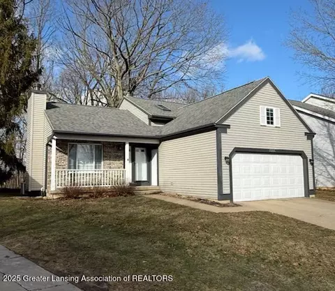 13765 Mead Creek Rd, Bath, MI 48808