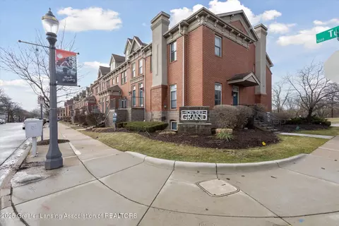 1359 Turner Rd, Lansing, MI 48906 photo 4