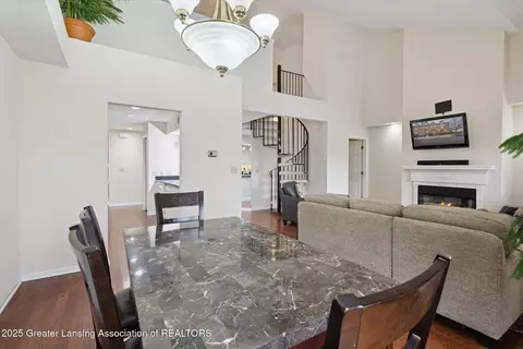 1359 Turner Rd, Lansing, MI 48906 photo 12