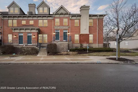 1359 Turner Rd, Lansing, MI 48906