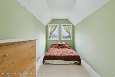 1359 Turner Rd, Lansing, MI 48906 photo 33