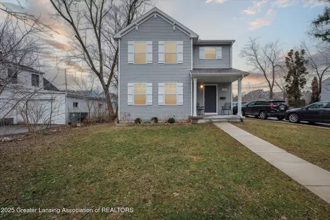 631 Lexington Ave, East Lansing, MI 48823