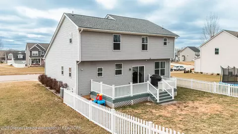 Other - 860 Meadows Dr, Jackson, MI 49203 photo 9 of 10