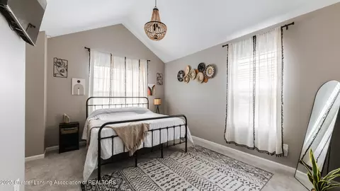 Bedroom - 860 Meadows Dr, Jackson, MI 49203 photo 1 of 6