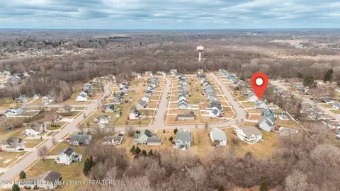 View/Area - 860 Meadows Dr, Jackson, MI 49203 photo 5 of 5