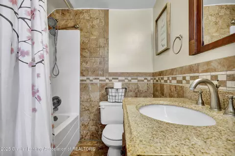 Bath - 533 W Maple St, Mason, MI 48854 photo 2 of 3