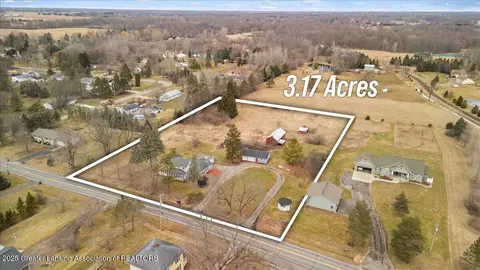 5349 Sleight Rd, Bath, MI 48808