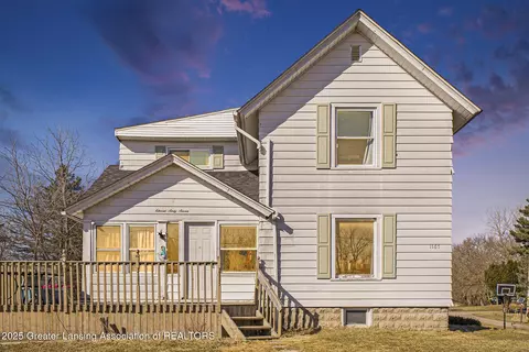 1167 Grovenburg Rd, Holt, MI 48842