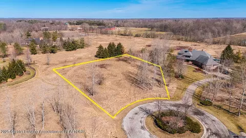 15 Skipper Ln, Okemos, MI 48864 photo 1