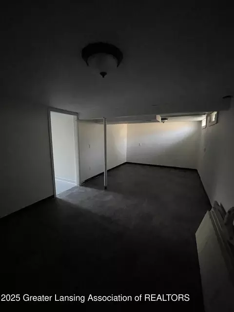 Undisclosed, Lansing, MI 48911 photo 15
