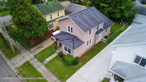 View/Area - 824 Riverview Ave, Lansing, MI 48915 photo 1 of 2