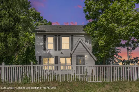 801 W Miller Rd, Lansing, MI 48911