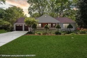 4264 Greenwood Dr, Okemos, MI 48864