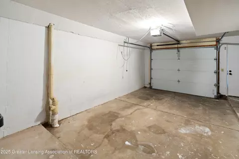 Other - 320 Park Meadows Dr, Lansing, MI 48917 photo 5 of 13