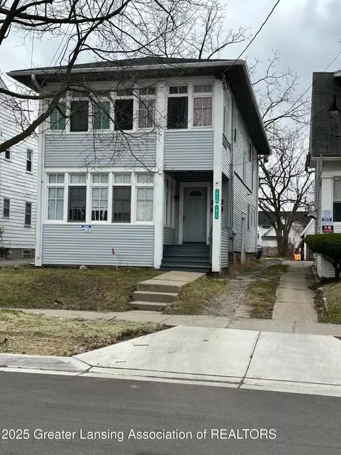 1013 W Shiawassee St, Lansing, MI 48915