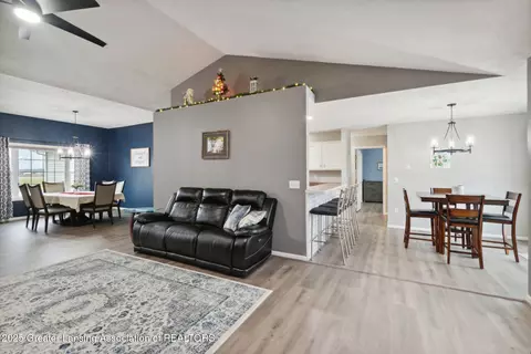 3231 E Price Rd, Saint Johns, MI 48879 photo 5