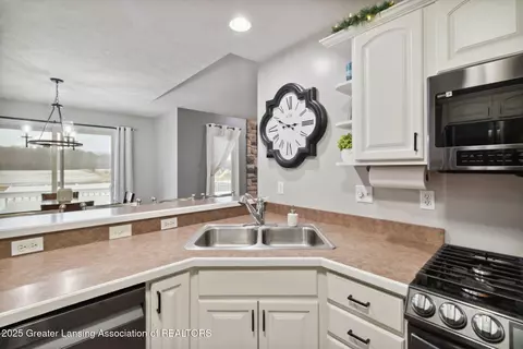 3231 E Price Rd, Saint Johns, MI 48879 photo 13