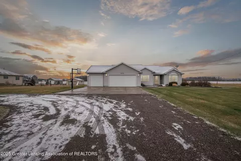 3231 E Price Rd, Saint Johns, MI 48879 photo 6