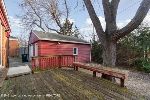 2202 Dillingham Ave, Lansing, MI 48906 photo 27