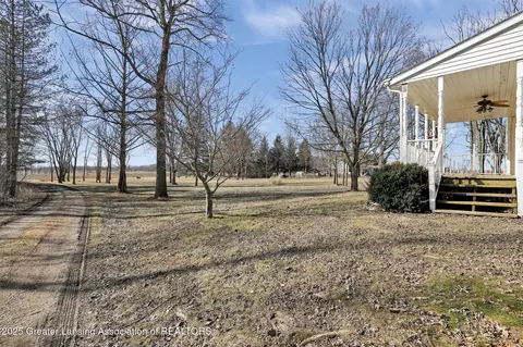 6251 Hill Rd, Bellevue, MI 49021 photo 6