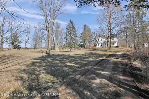 6251 Hill Rd, Bellevue, MI 49021 photo 5