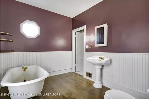 6251 Hill Rd, Bellevue, MI 49021 photo 12