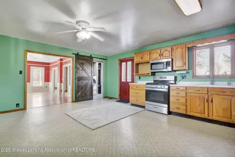 6251 Hill Rd, Bellevue, MI 49021 photo 21