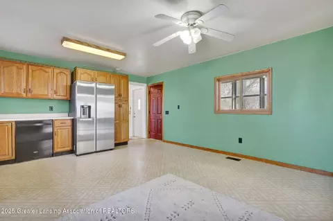 6251 Hill Rd, Bellevue, MI 49021 photo 20