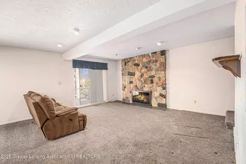 5935 E Parks Rd, Saint Johns, MI 48879 photo 7