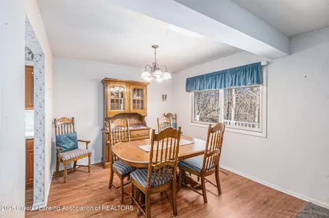 5935 E Parks Rd, Saint Johns, MI 48879 photo 9