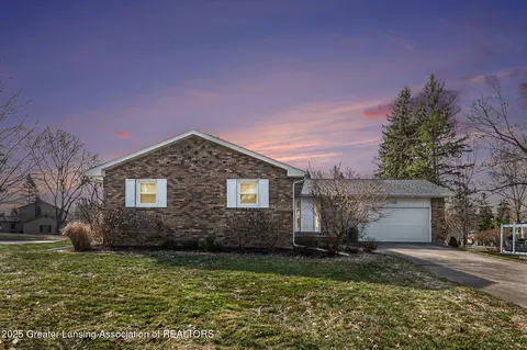 1845 Penobscot Dr, Okemos, MI 48864